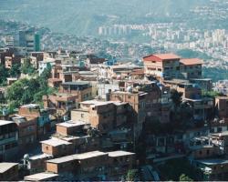 Ніж на допомогу: Венесуельський бандитизм в обличчях Банди каракасу